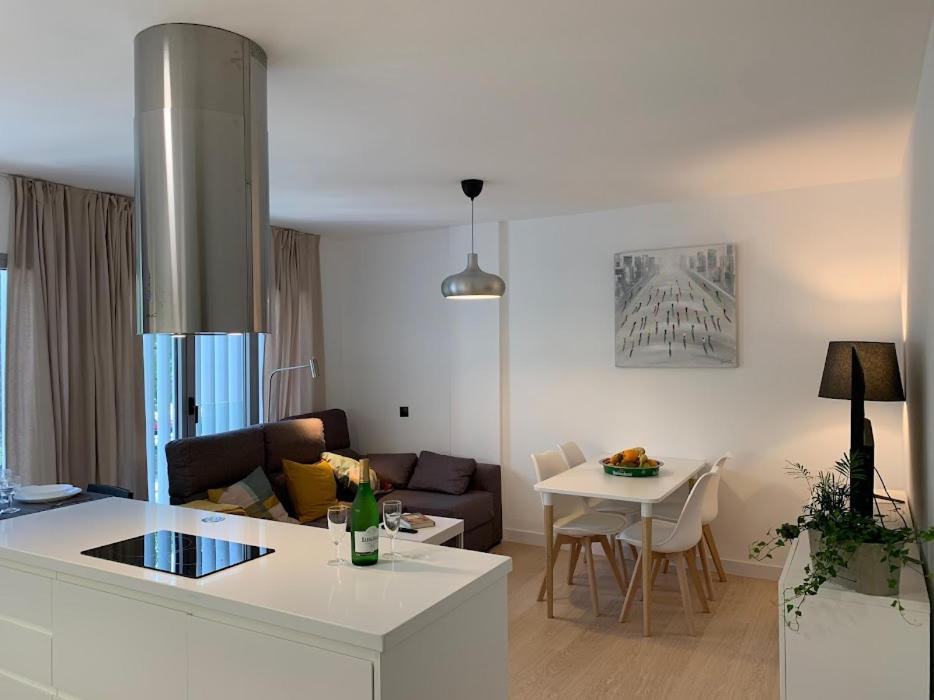 Rentalsevilla Encantador Apartamento Junto A Gran Plaza Ngoại thất bức ảnh